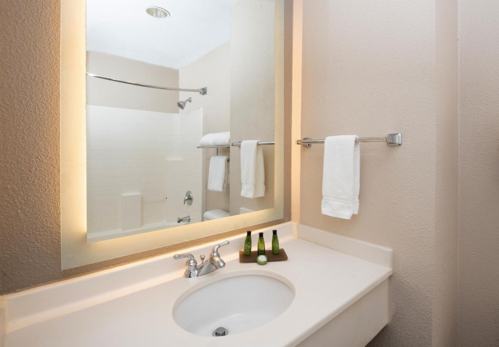 Larkspur Landing Pleasanton - An All-Suite Hotel