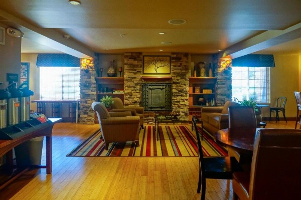 Larkspur Landing Pleasanton - An All-Suite Hotel image 16